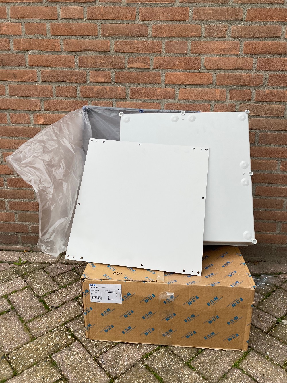 Lege ast transp. Met deksel