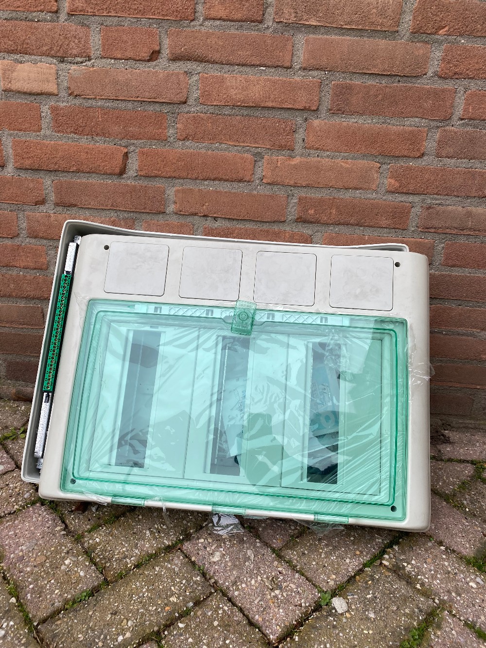 Installatiekast met interface